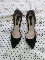 Stilettos negros zapatillas tacon medio de Andrea de segunda mano -  GoTrendier