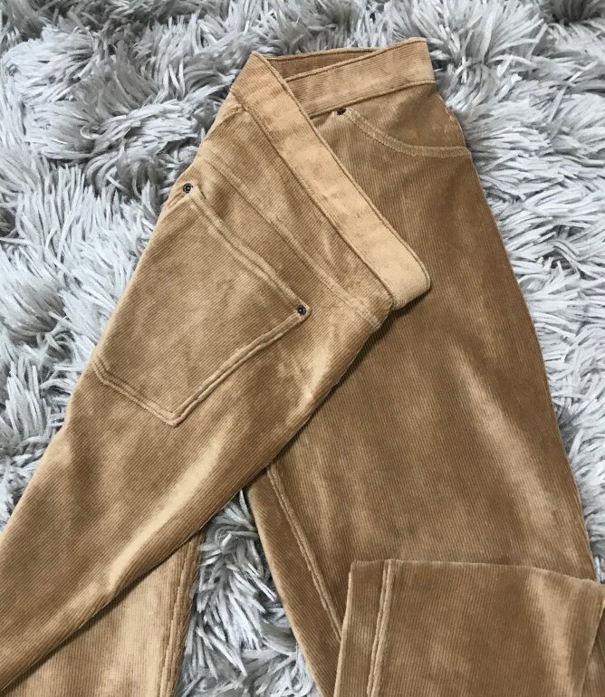 Pantalón leggins de pana de Hue de segunda mano GoTrendier