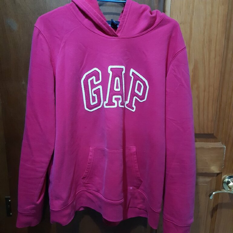 Sudadera rosa GAP de segunda mano - GoTrendier
