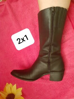 Botas Andrea de piel 2x1 de segunda mano - GoTrendier