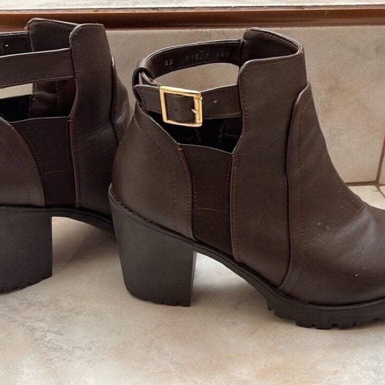 Botines cafés tacón de Lady Paulina de segunda mano - GoTrendier