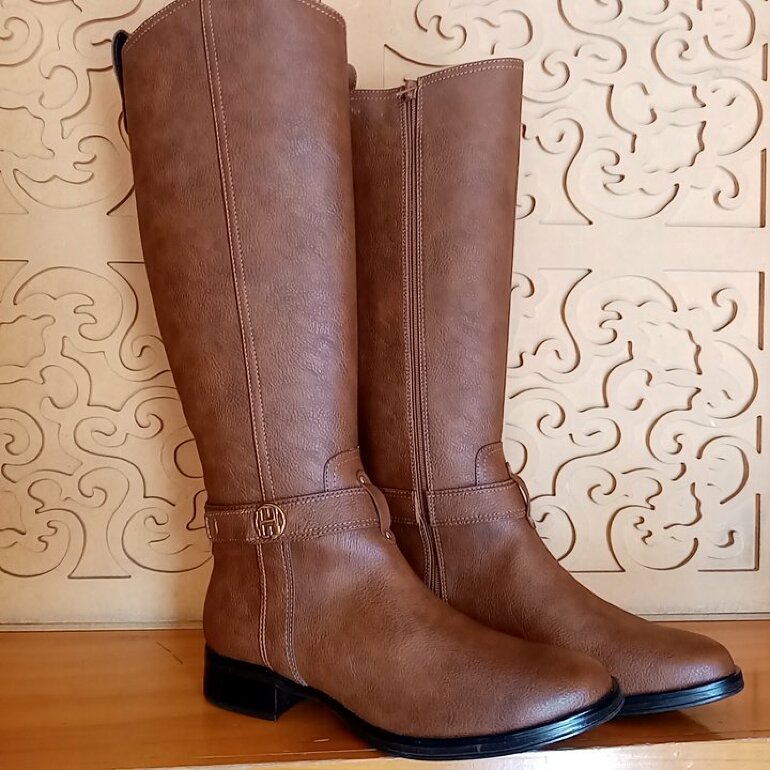 Bellas botas camperas camel de Hispana de segunda mano - GoTrendier
