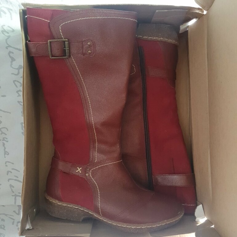 Botas rojas NUEVAS de Andrea de segunda mano - GoTrendier