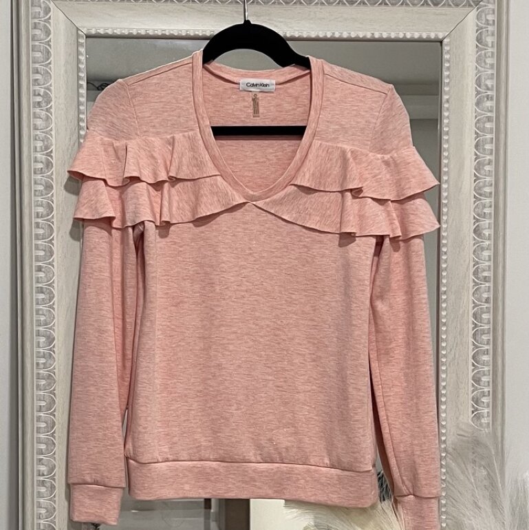 Sudadera casual color mamey Calvin Klein de segunda mano - GoTrendier