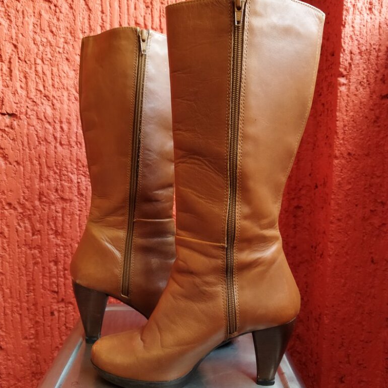 Botas Largas Tipo piel de Carlo Rossetti de segunda mano - GoTrendier