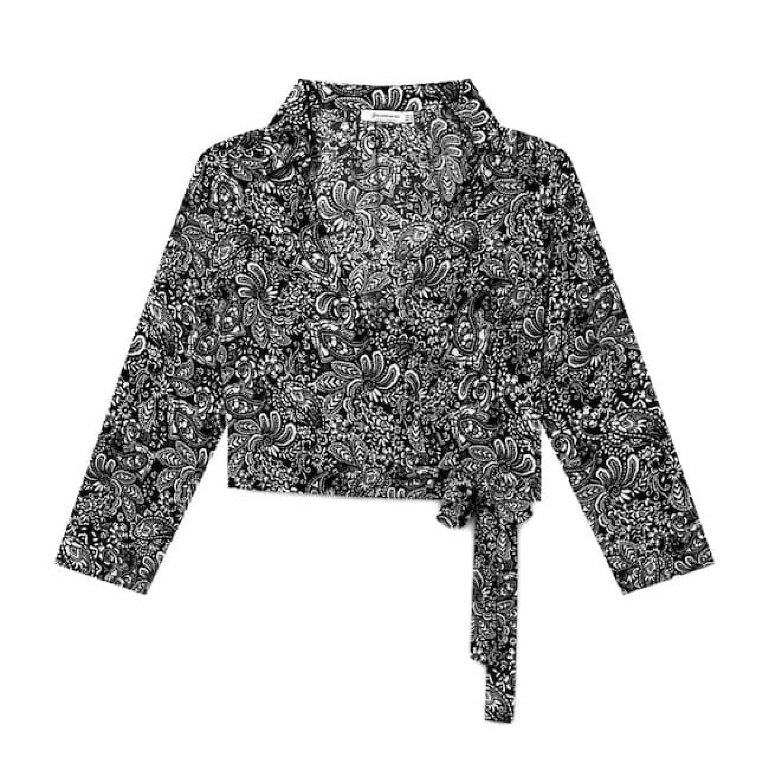 Blusa bailarina print de Stradivarius de segunda mano - GoTrendier