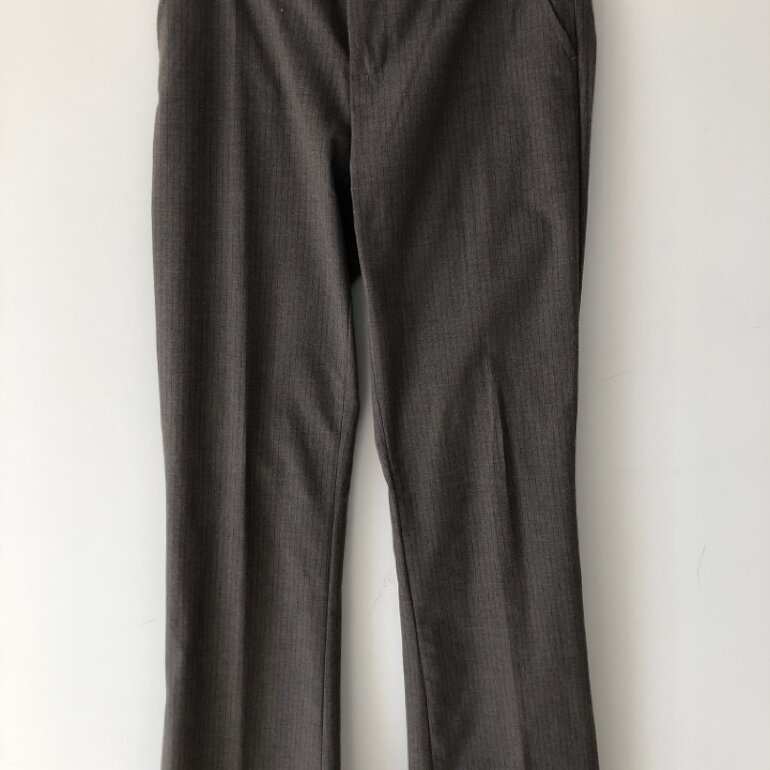 Pantalón de vestir café de GAP de segunda mano - GoTrendier