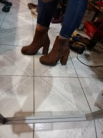 BOTINES CAFE TACON ANCHO de Violet \u0026amp; Claire de segunda mano - GoTrendier