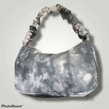 Bolsas de mano Shein plateados - GoTrendier