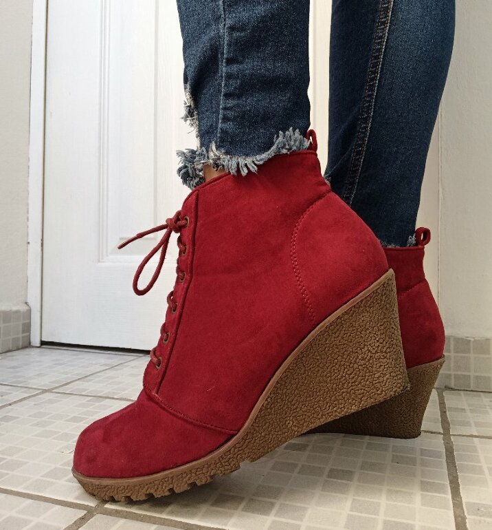 Botas de gamuza marca Weekend de segunda mano - GoTrendier