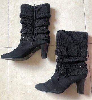 Botas de peluche Andrea negra de segunda mano - GoTrendier