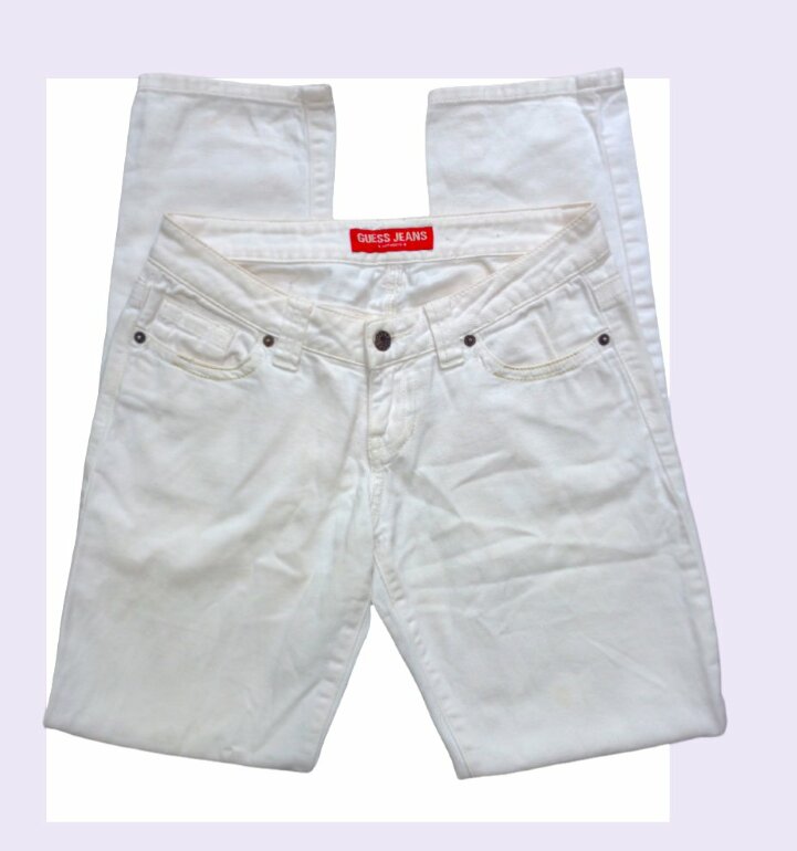 Pantalón blanco guess de segunda mano - GoTrendier