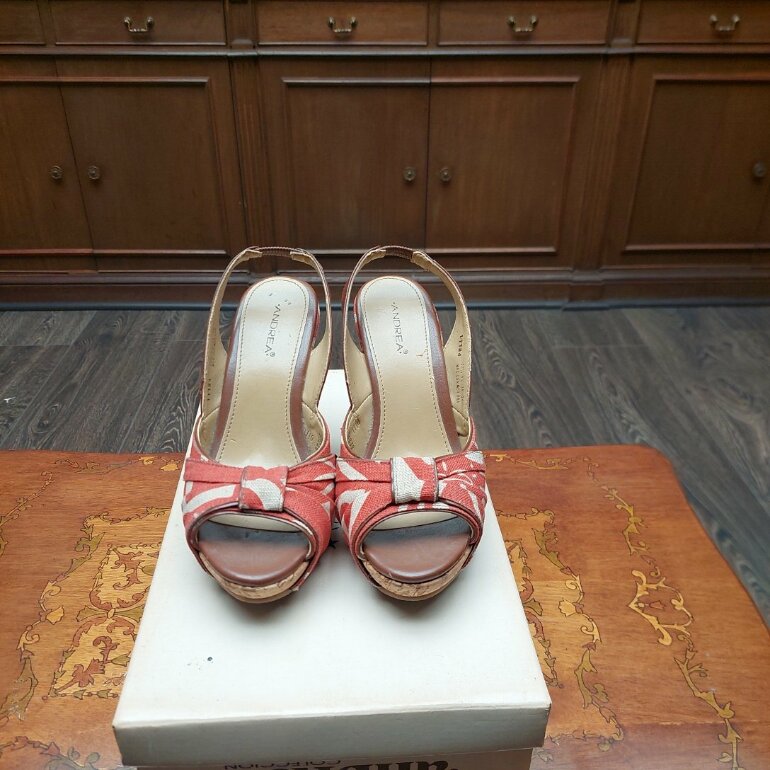 Sandalias marca andrea con poco uso de segunda mano - GoTrendier