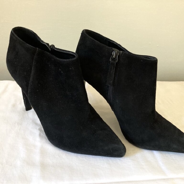Botines negros gamuza de Nine West de segunda mano - GoTrendier