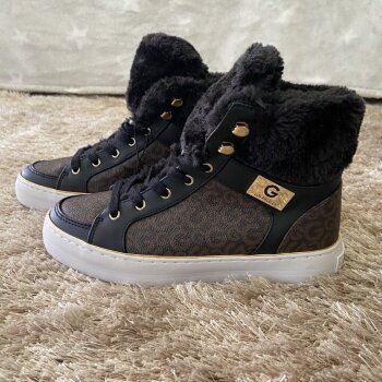 Comprar Tenis de bota GUESS de segunda mano - GoTrendier