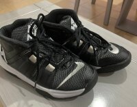 Bonitos tenis NIKE AIR MAX 4 tipo botín de segunda mano - GoTrendier