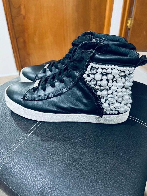 Tenis Steve Madden pedreria de segunda mano - GoTrendier