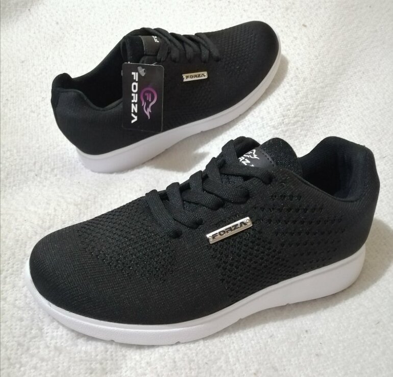 4 Tenis Textil Negro de forza de segunda mano - GoTrendier
