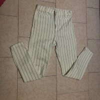 Skinny jeans a rayas Bershka de segunda mano - GoTrendier