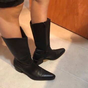 Botas de piel estilo cowboy de Andrea de segunda mano - GoTrendier