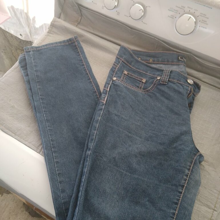 Jeans 👖talla 11 de Yolosmi de segunda mano - GoTrendier