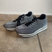 Tenis plataforma brillos lefties de segunda mano - GoTrendier
