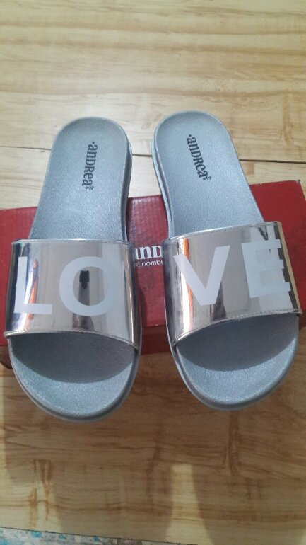 Lindas sandalias Andrea Love color de segunda mano GoTrendier