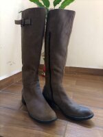 Botas para dama BORN CROWN, piel genuina de segunda mano - GoTrendier