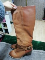 BOTAS CAFÉS ALTAS de Andrea de segunda mano - GoTrendier