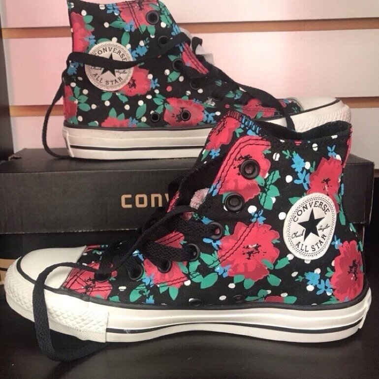 Converse bota de flores de segunda mano - GoTrendier