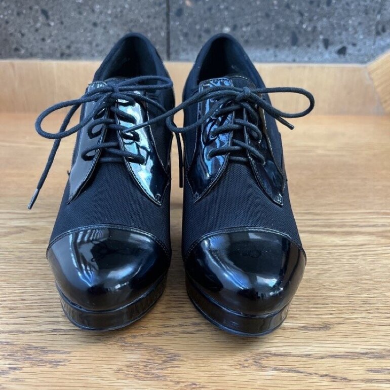 Zapatillas tipo botín negras de Impo de segunda mano - GoTrendier