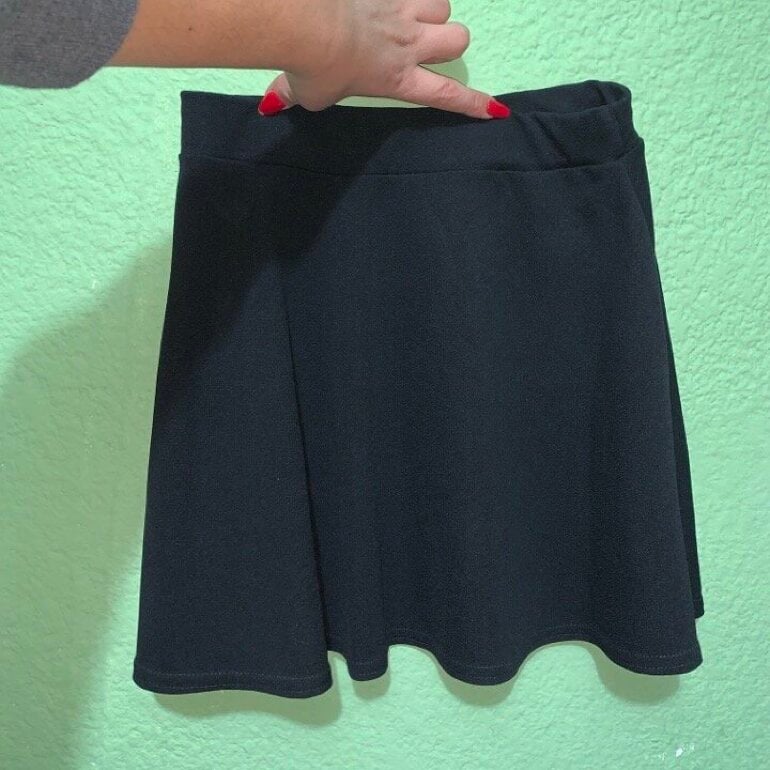 Falda circular corta juvenil de Otras marcas de segunda mano