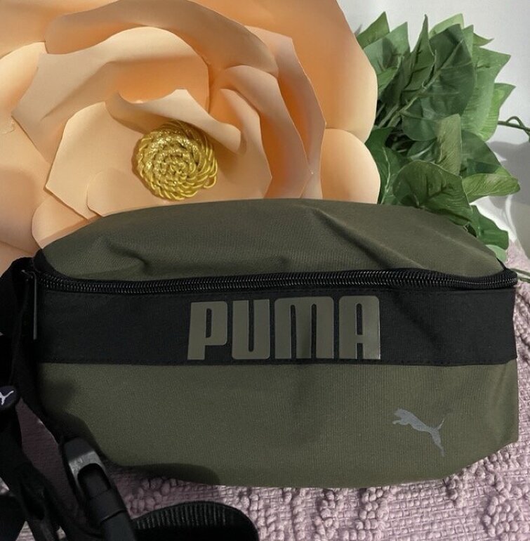 Cangurera Puma verde de segunda mano - GoTrendier