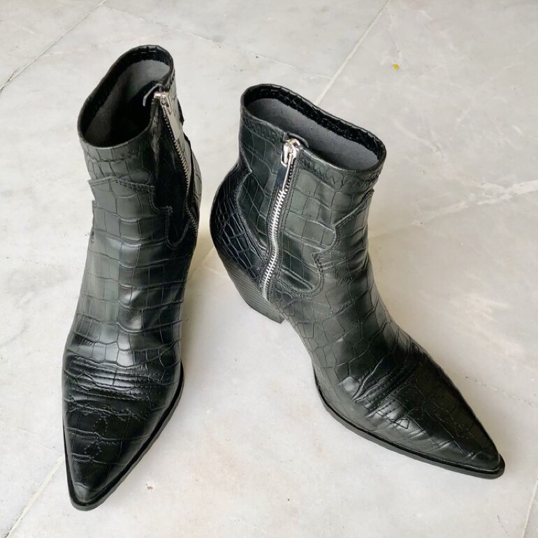 Botín negro Bershka de segunda mano - GoTrendier