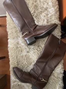 Botas largas C\u0026A café de segunda mano - GoTrendier
