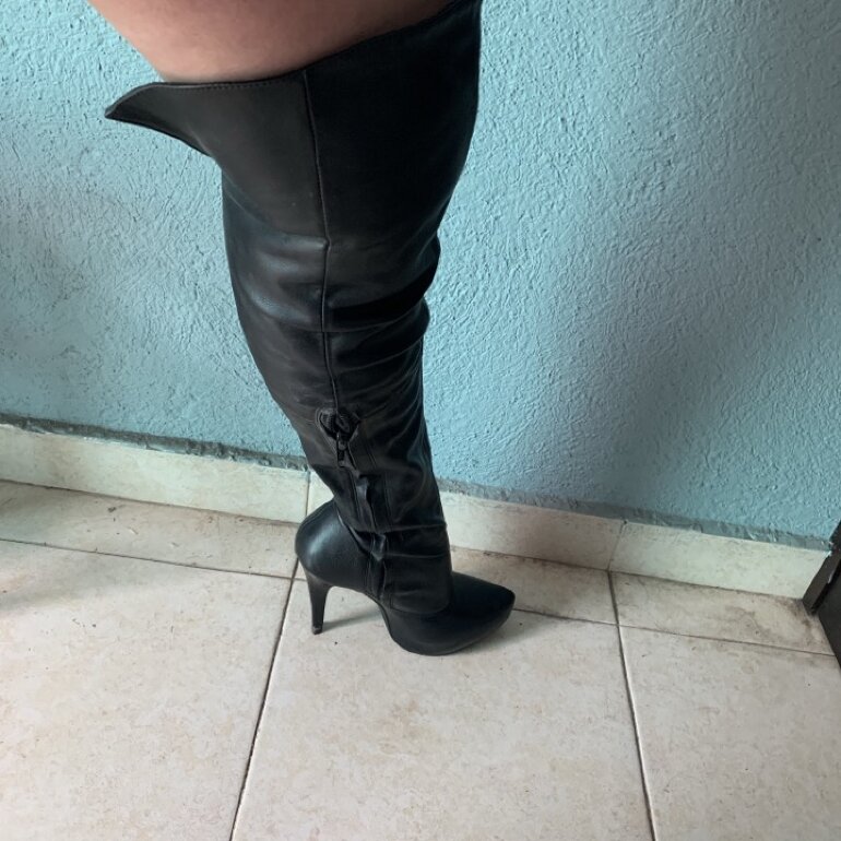 Botas largas negras de Andrea de segunda mano - GoTrendier