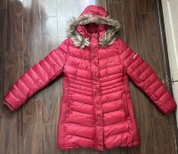 Cazadora roja marca Bebe de segunda mano - GoTrendier