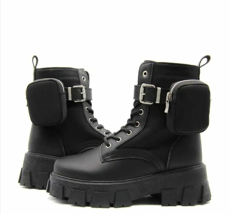 Botas urbanas negras (combat boots) de Frida de segunda mano - GoTrendier