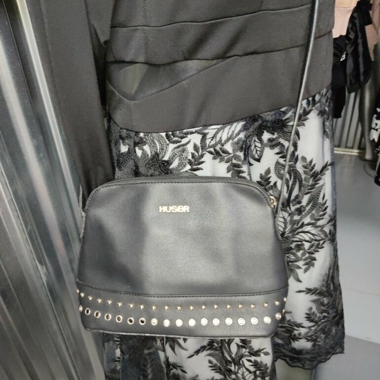 Crossbody marca Huser de segunda mano - GoTrendier