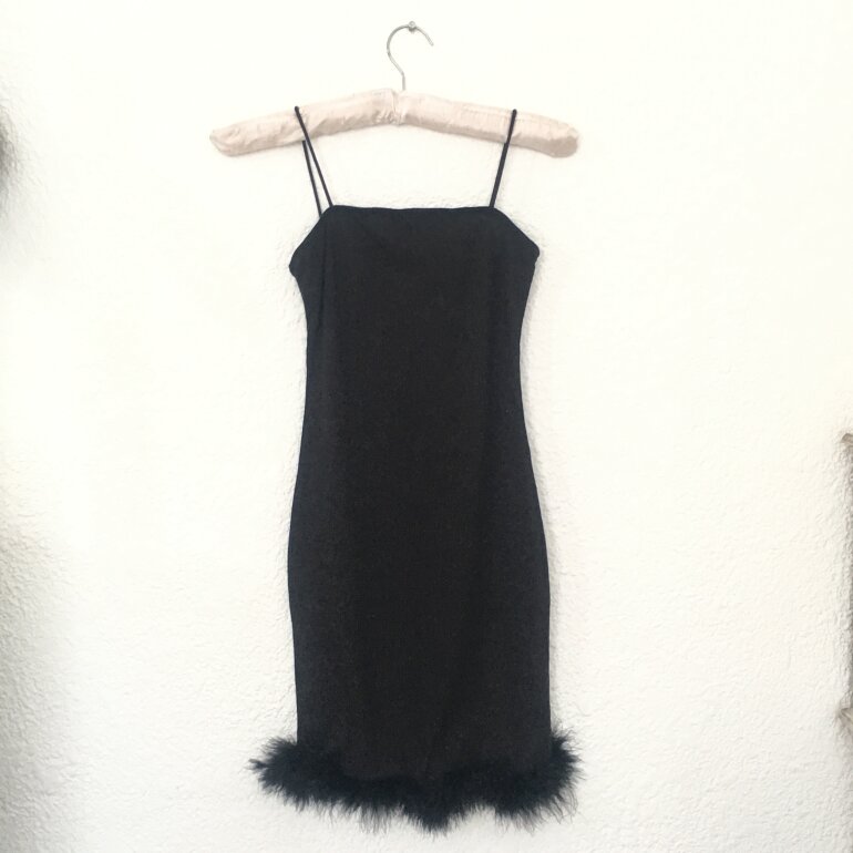 SHEIN-vestido liso en negro, ajustado y acampanado, elegante, con tirantes,  sin manga(#Borgoña) | Linio México - GE598FA148WOHLMX