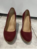 Zapatos Andrea color vino de segunda mano - GoTrendier