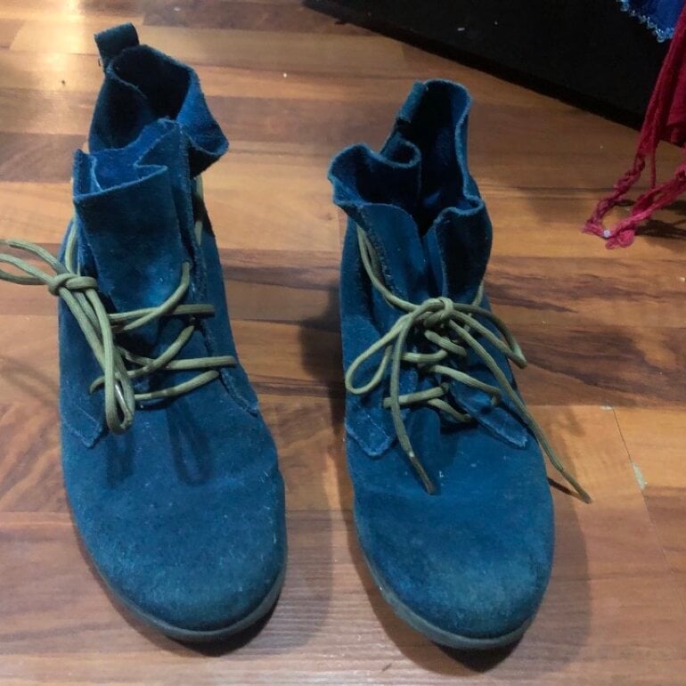 Botines color azul de gamuza de Andrea de segunda mano - GoTrendier