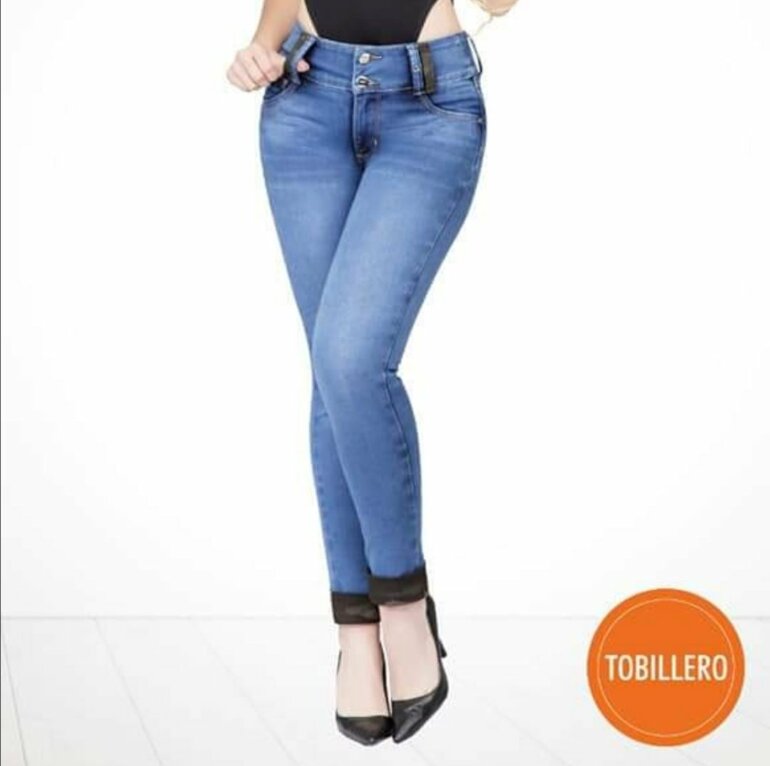 Pantalón ciclón talla 7 NUEVO de Ciclon Jeans de segunda mano - GoTrendier