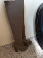 Botas verde olivo largas de Qupid de segunda mano - GoTrendier