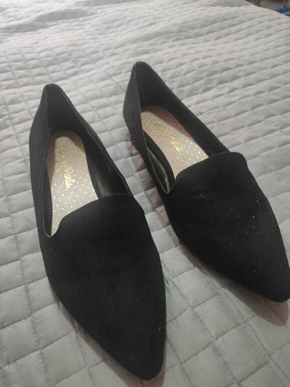 Zapatos negros de gamuza de Otras marcas de segunda mano GoTrendier