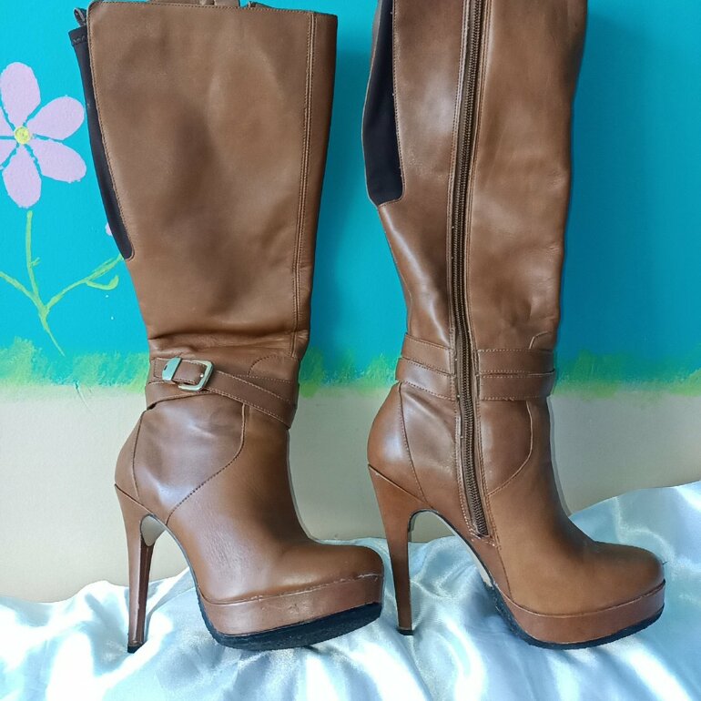 Botas de plataforma de Andrea de segunda mano - GoTrendier