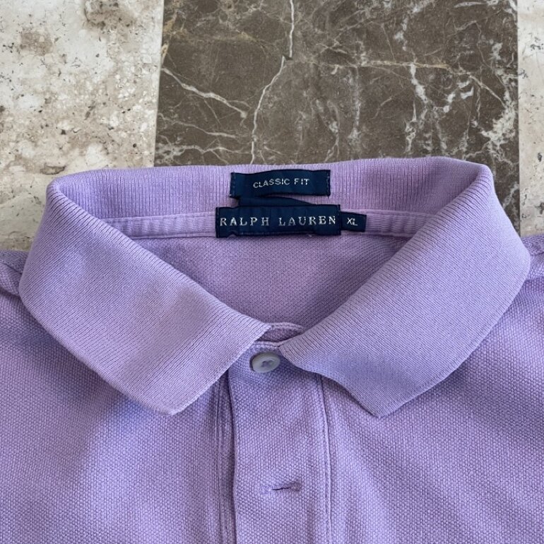 Playera polo color lila de Ralph Lauren de segunda mano GoTrendier