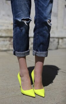 Zapatillas Andrea amarillas de segunda mano - GoTrendier
