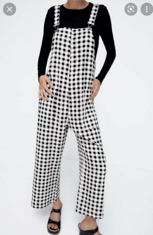 Mono (peto) estampado cuadro vichy de Zara de segunda mano - GoTrendier
