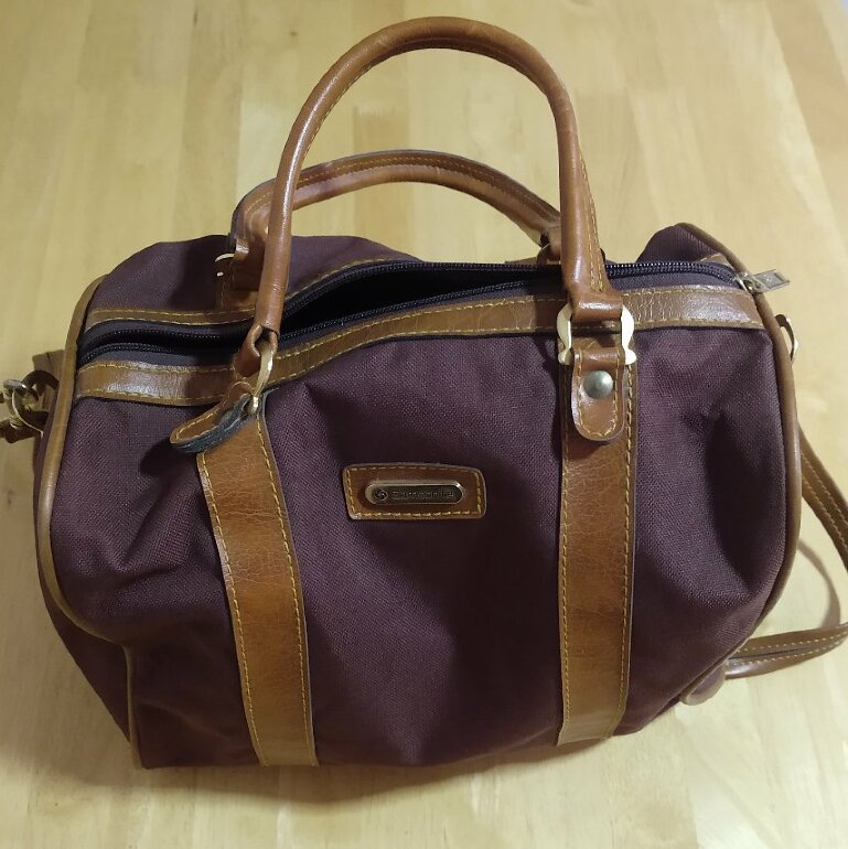 Maleta marca Samsonite de segunda mano - GoTrendier